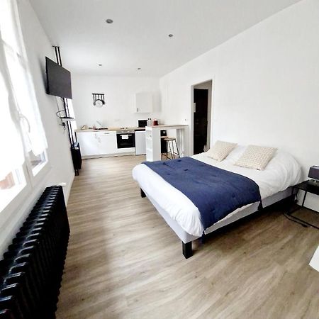 Studio Mejane I Apartment Espalion Exterior photo